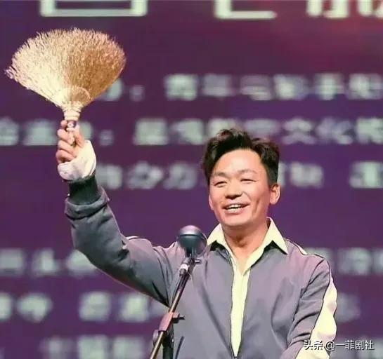 娱乐圈吃瓜爆料冯小刚,揭秘幕后真相与争议 第2张 娱乐圈吃瓜爆料冯小刚,揭秘幕后真相与争议 第2张