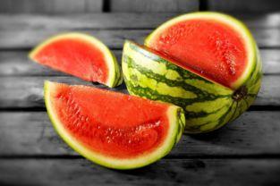 网红吃瓜原创作品有哪些,揭秘热门话题背后的精彩瞬间  第3张